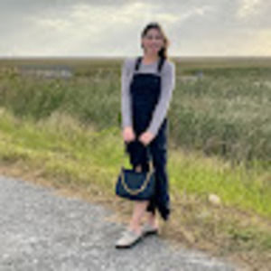 Meet your Posher, Megan